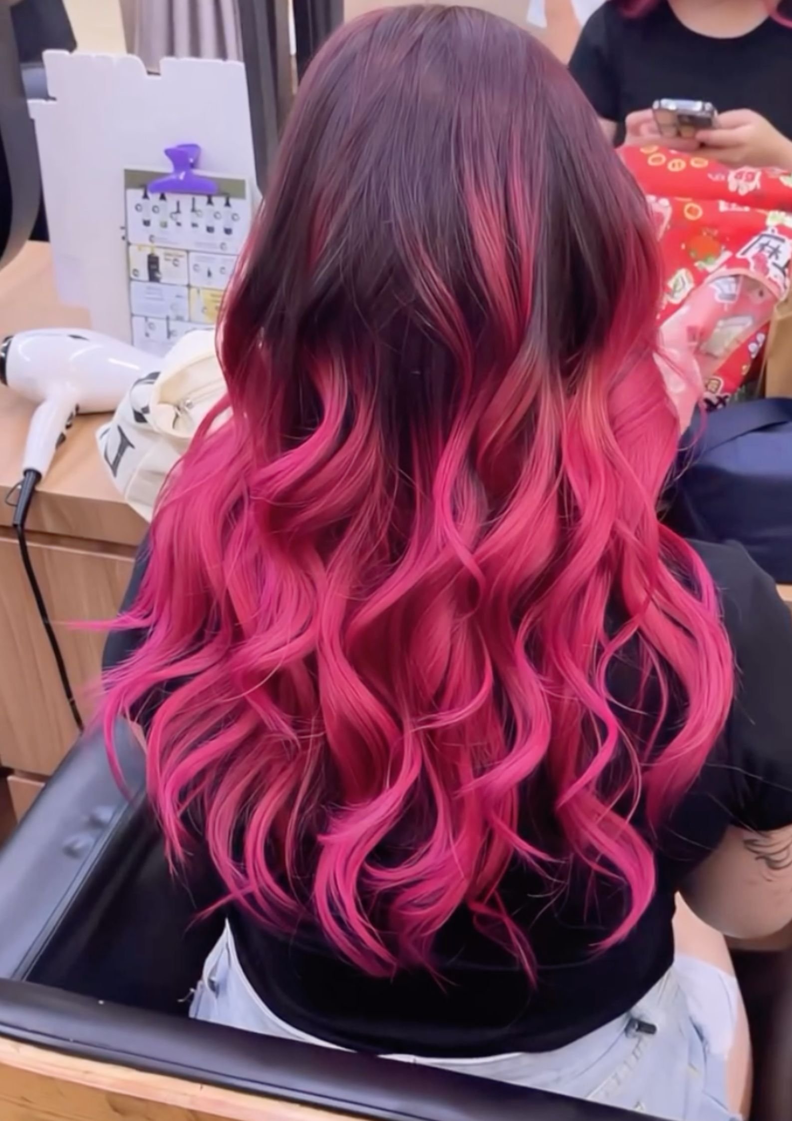 Hair Colour and Curls